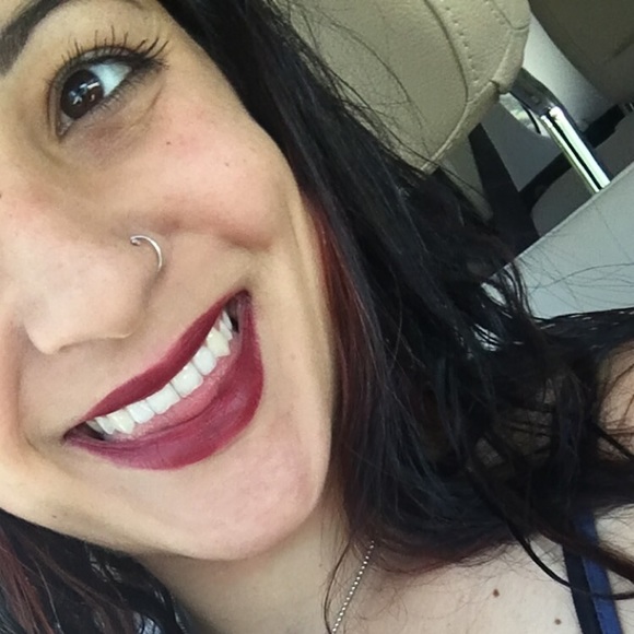 Meet your Posher, Lexy - Picture 1 of 1